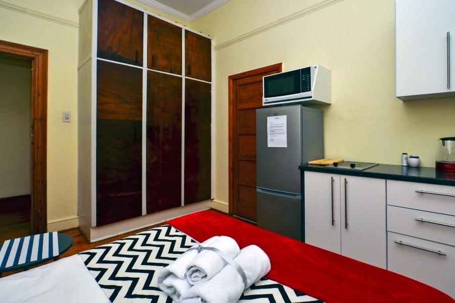 To Let 0 Bedroom Property for Rent in Green Point Western Cape